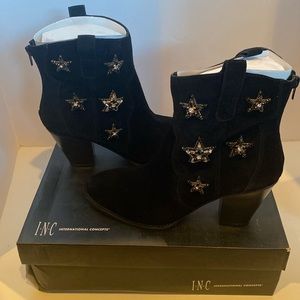 INC Dazzlerr Black Stars Sz 10 M Color Black   Suede 3” New
